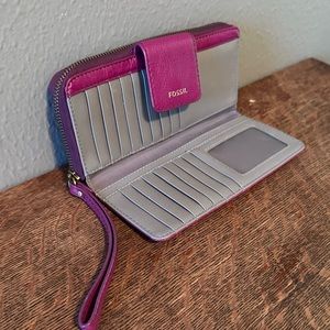 Fossil Like New Magenta clutch with strap